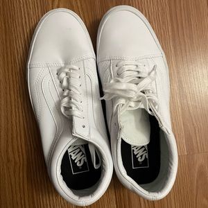 Old Skool All White Leather Vans